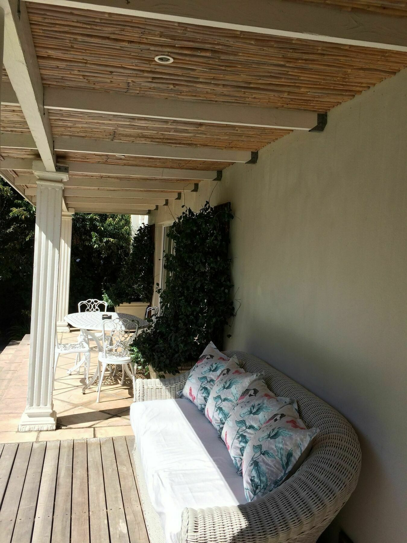 Camelot In Constantia Bed and Breakfast Kapstaden Eksteriør billede